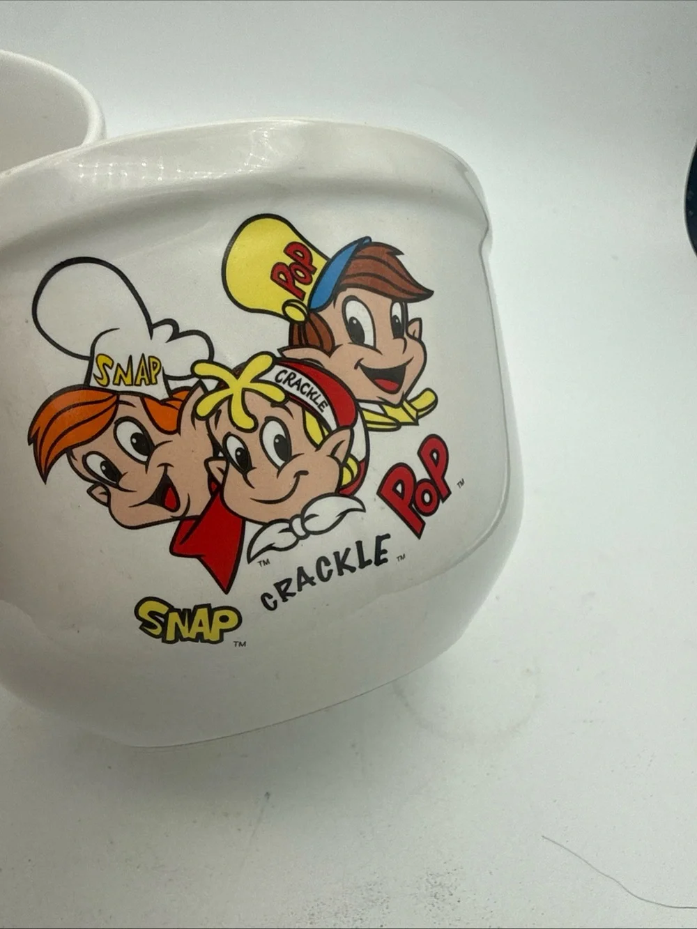 Pair of 2001 Kellogg's Snap Crackle Pop Ceramic Cereal Bowls Houston Harvest